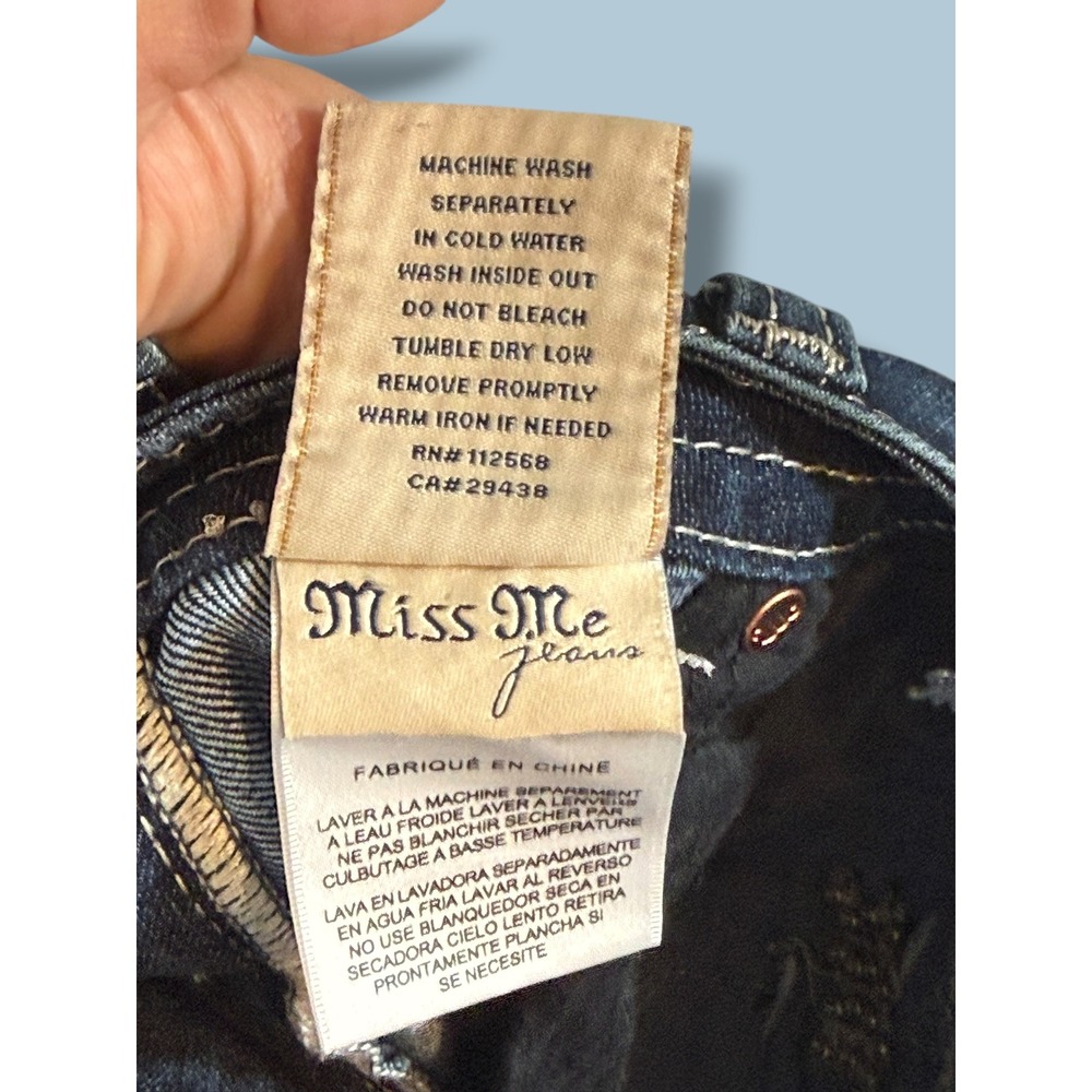 Miss Me Dark Wash Embellished Low rise Cropped Skinny Jeans - JES758Y3 - Size 29 - Picture 12 of 14